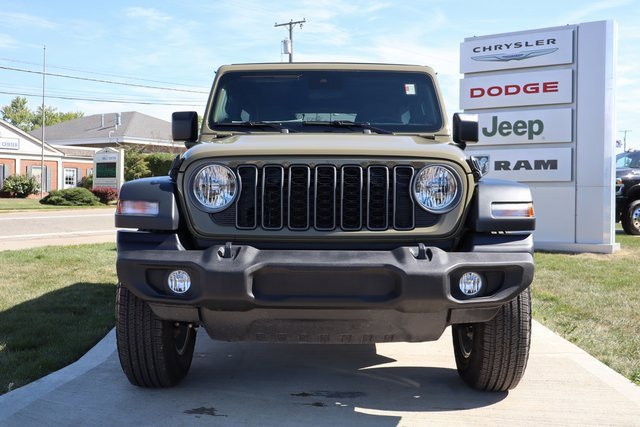 New 2025 Jeep Wrangler Sport S image 5