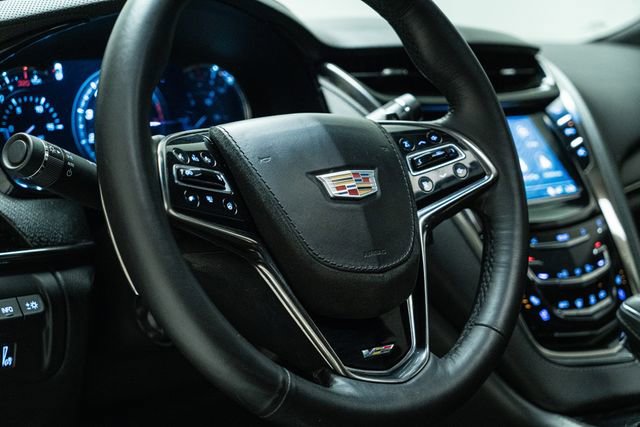 Used 2018 Cadillac CTS V w/ Luxury Package image 23