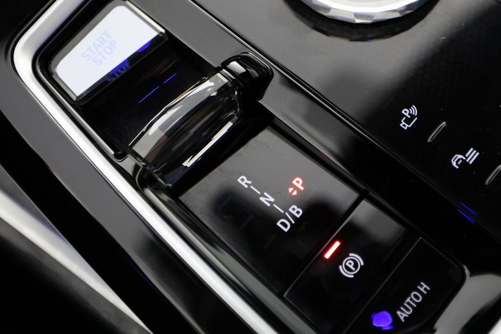 Used 2023 BMW i7 xDrive60 image 27