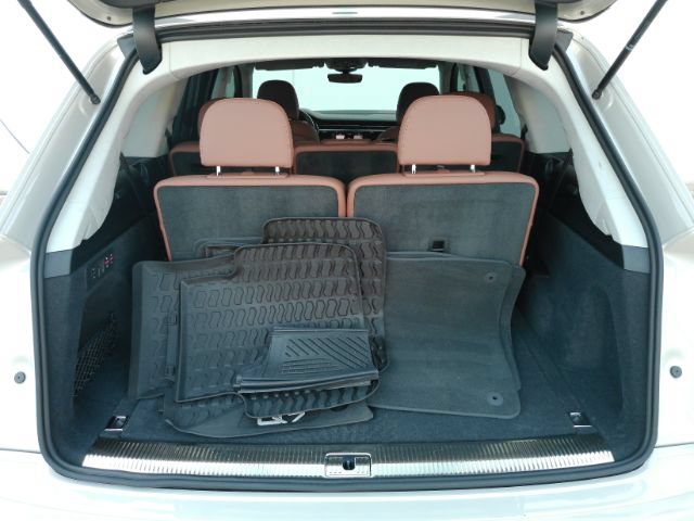 Used 2024 Audi Q7 3.0T Prestige AWD/4WD image 31