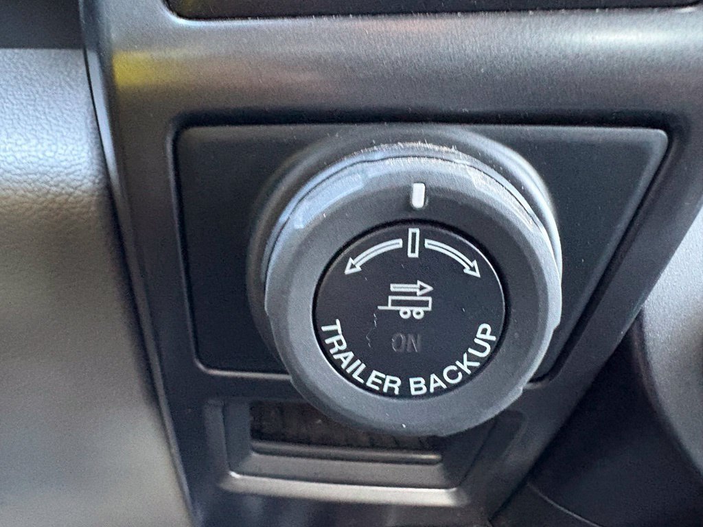 Used 2018 Ford F150 XLT w/ Equipment Group 301A Mid RWD image 35