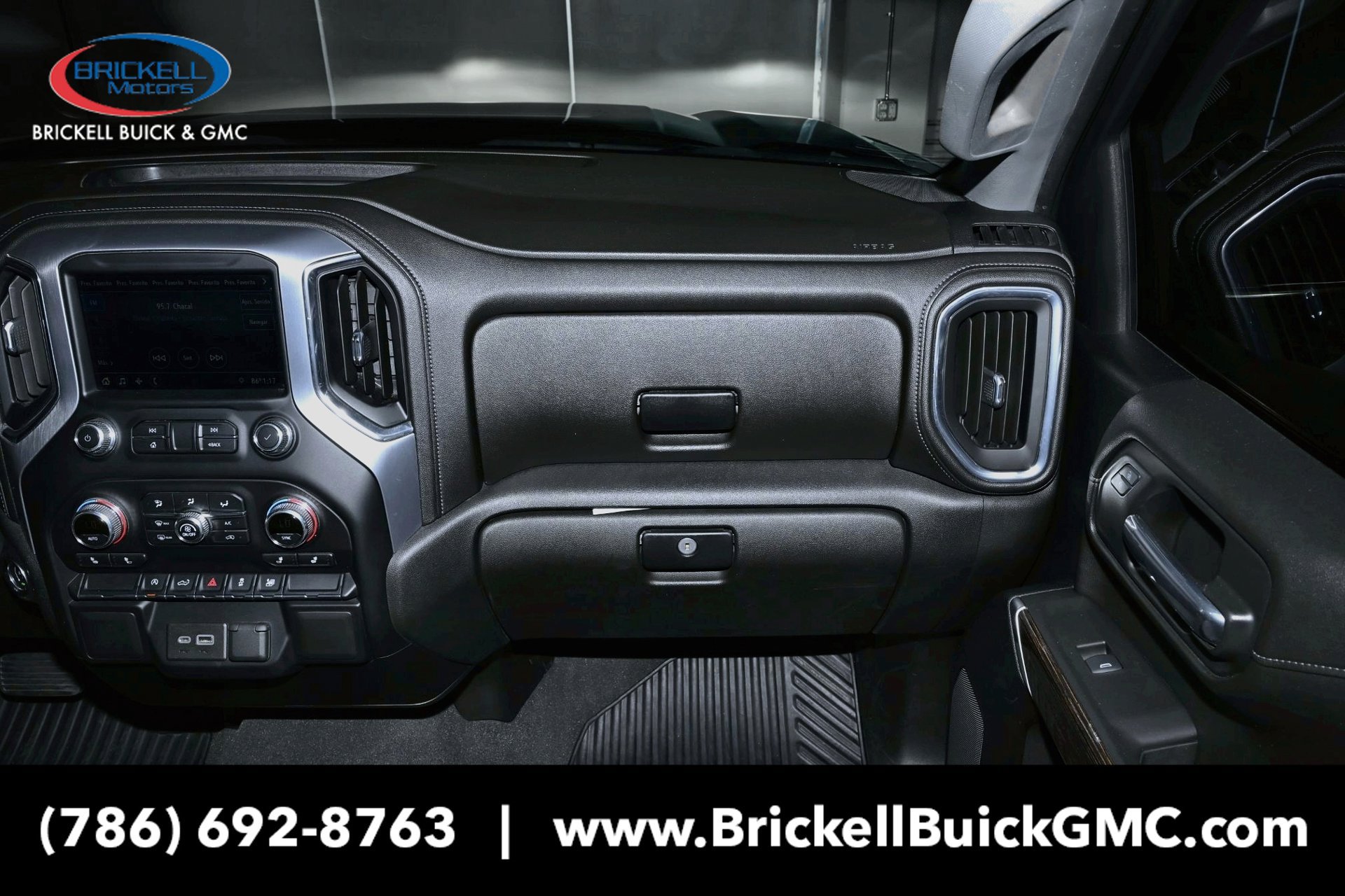 Used 2021 GMC Sierra 1500 Elevation RWD image 17