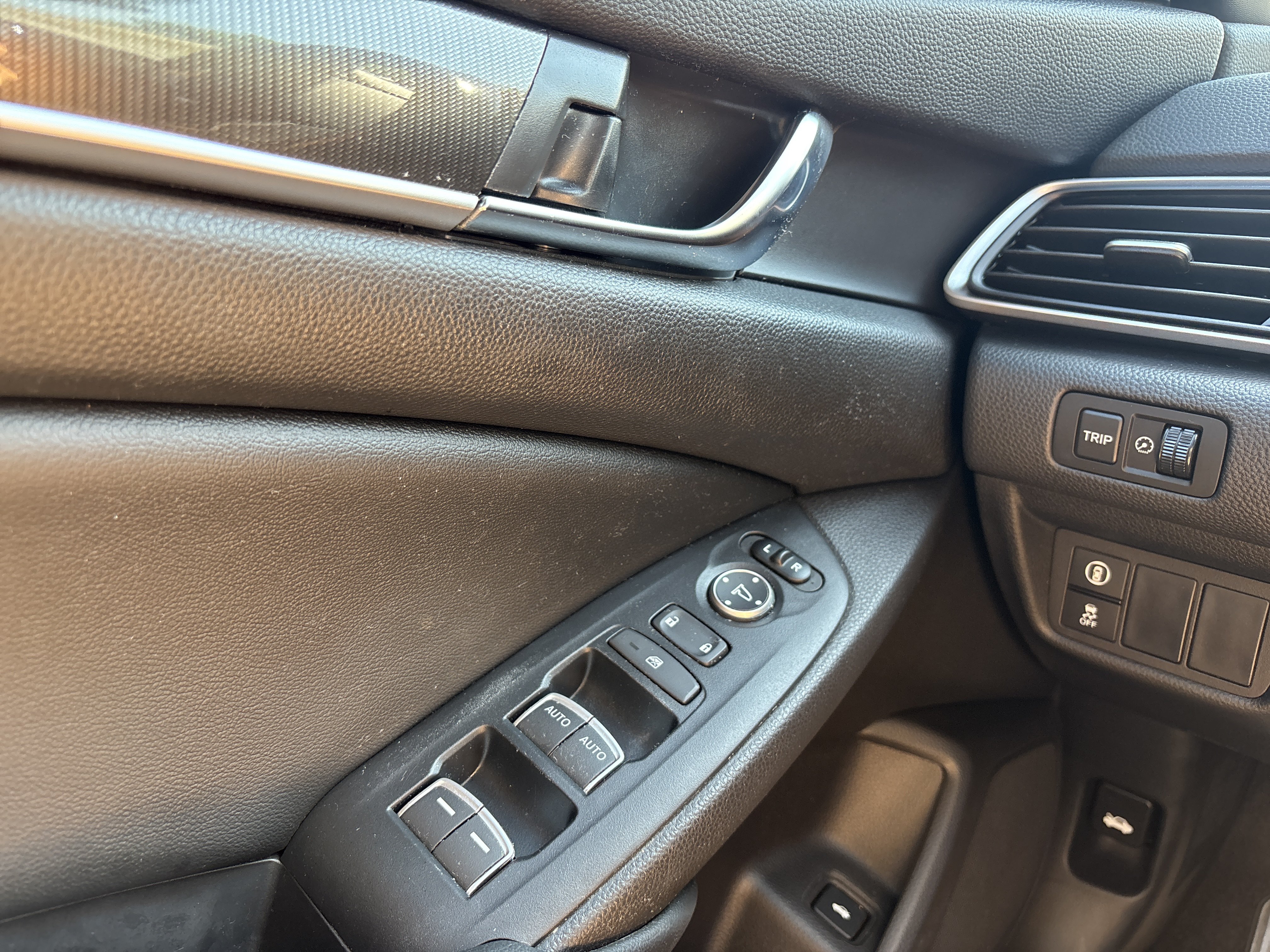 Used 2020 Honda Accord Sport image 31