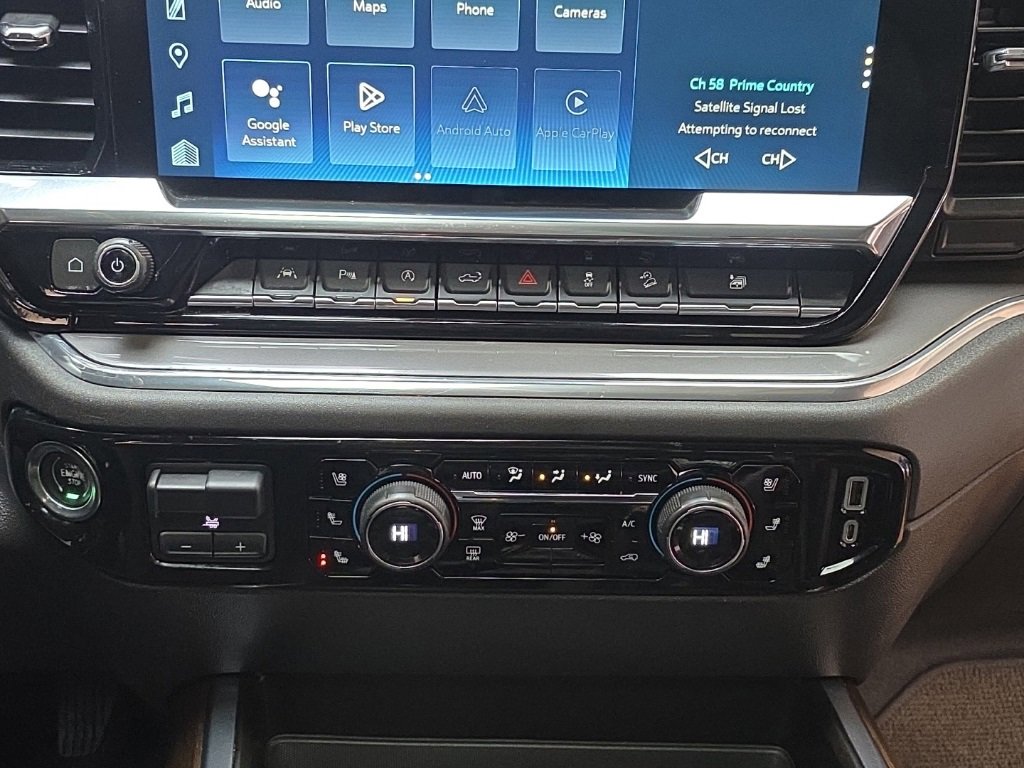 Used 2023 Chevrolet Silverado 1500 High Country w/ Technology Package image 23