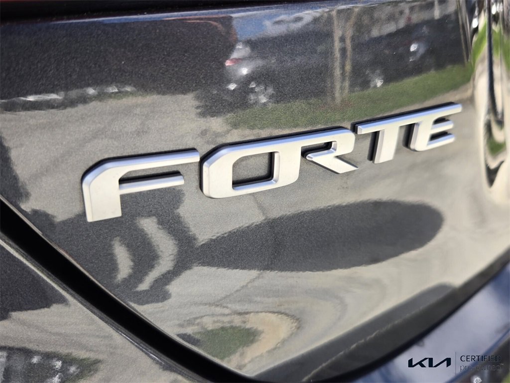 Certified 2022 Kia Forte GT-Line w/ GT-Line Technology Package image 16