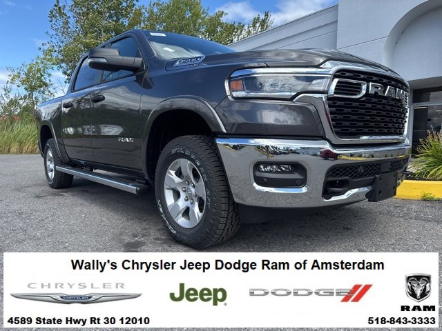 New 2026 RAM 1500 4x4 Crew Cab video 1