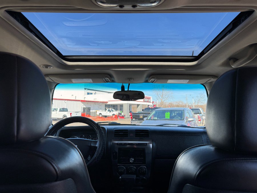 Used 2006 HUMMER H3 4dr 4WD SUV image 22