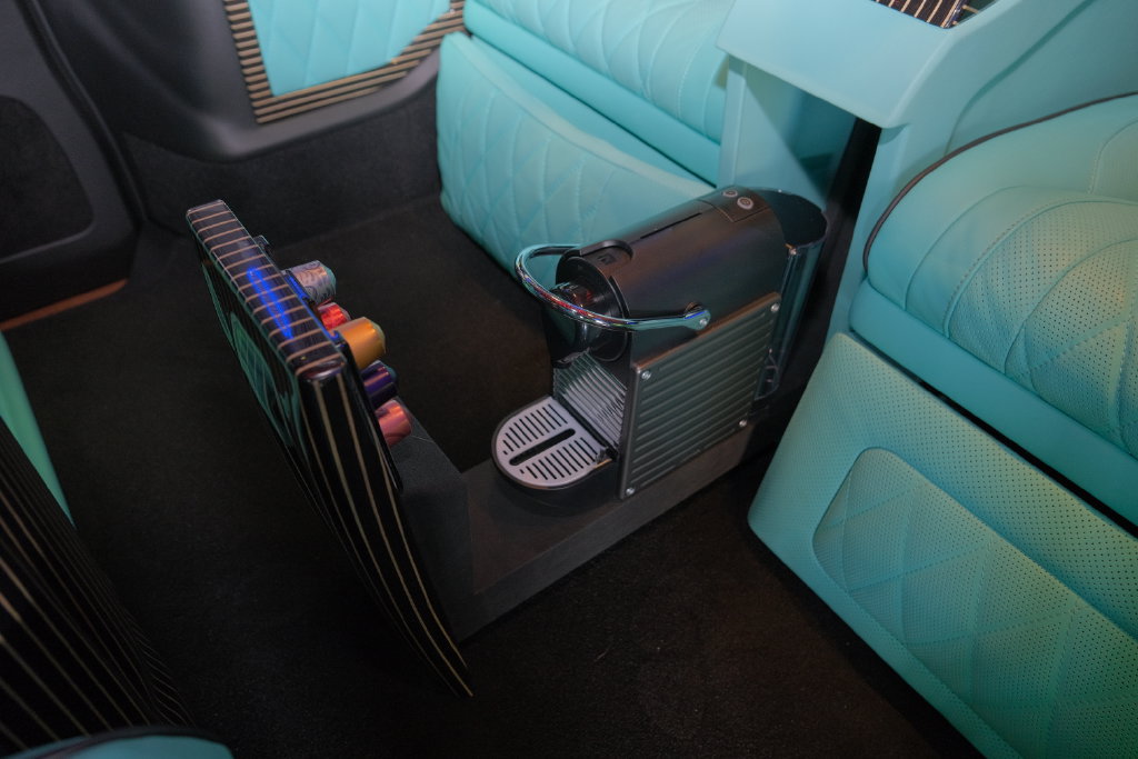 Used 2023 Mercedes-Benz Metris Passenger image 14