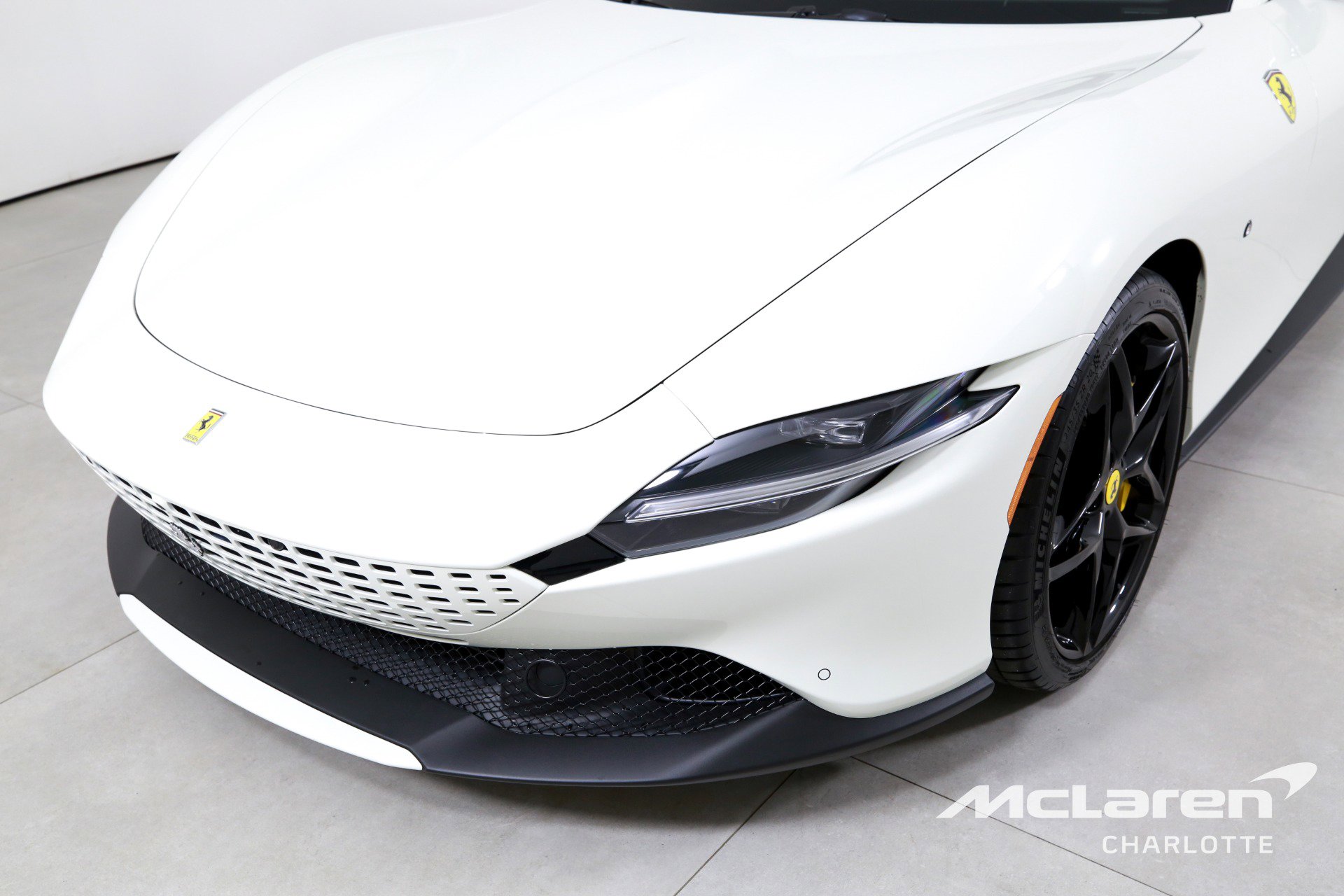 Used 2024 Ferrari Roma Spider image 32