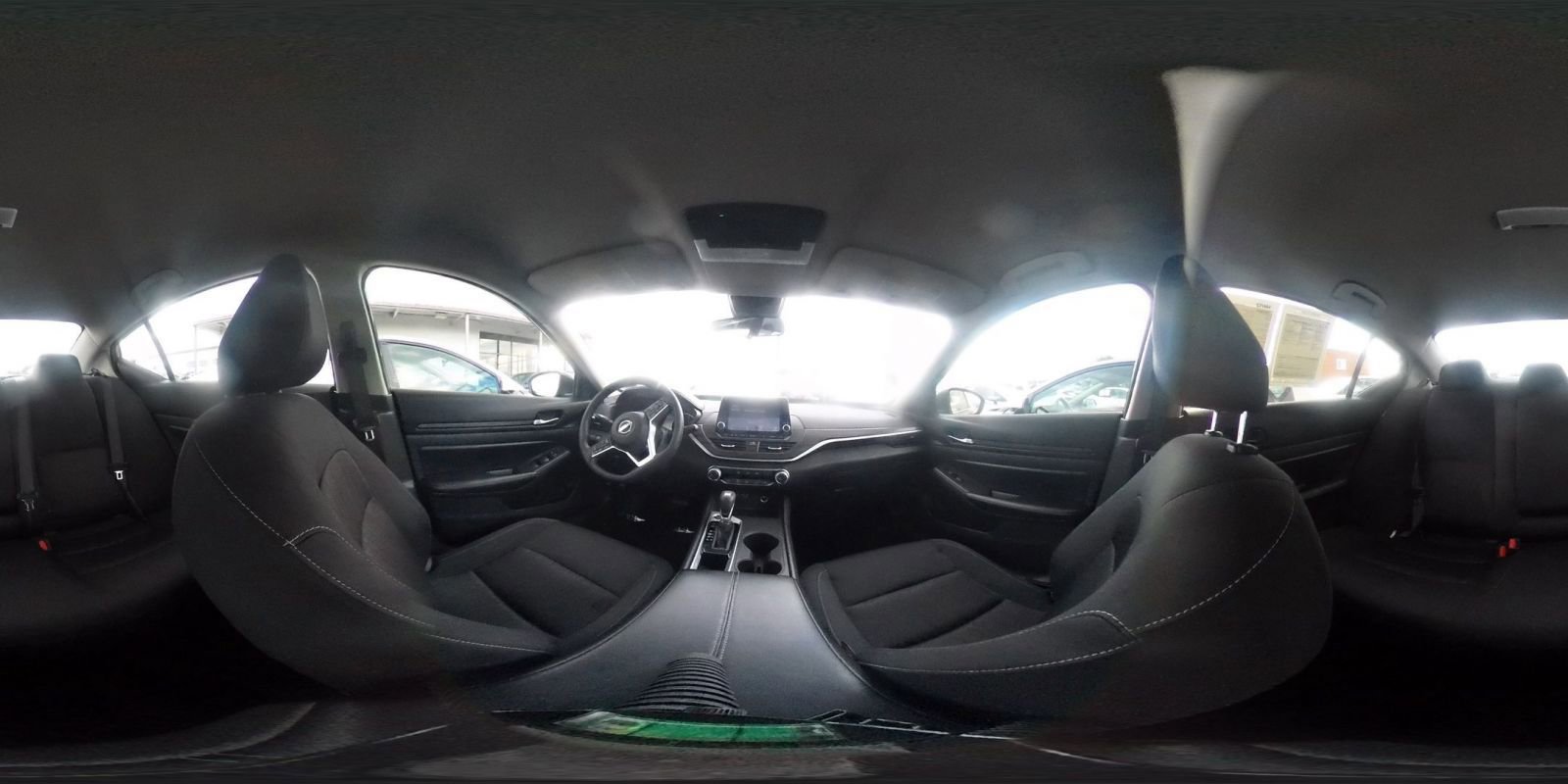 Used 2025 Nissan Altima 2.5 SV FWD image 42