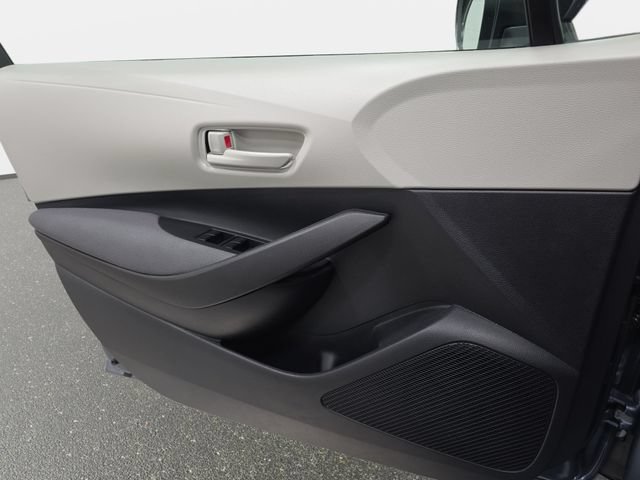 Certified 2025 Toyota Corolla LE w/ LE Premium Package FWD image 21