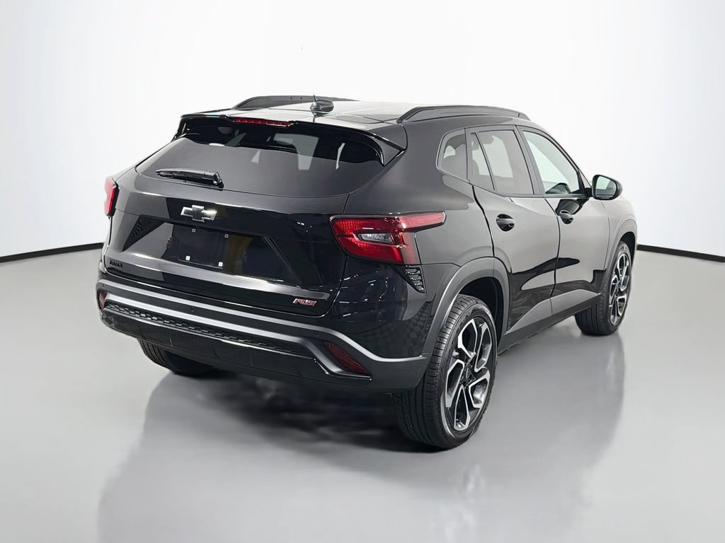 Used 2025 Chevrolet Trax RS w/ Sunroof Package FWD image 7