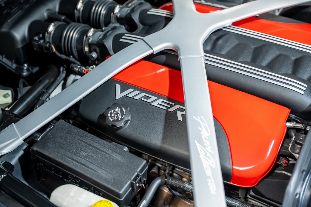 Used 2013 SRT Viper GTS w/ GTS Laguna Interior Pkg image 56