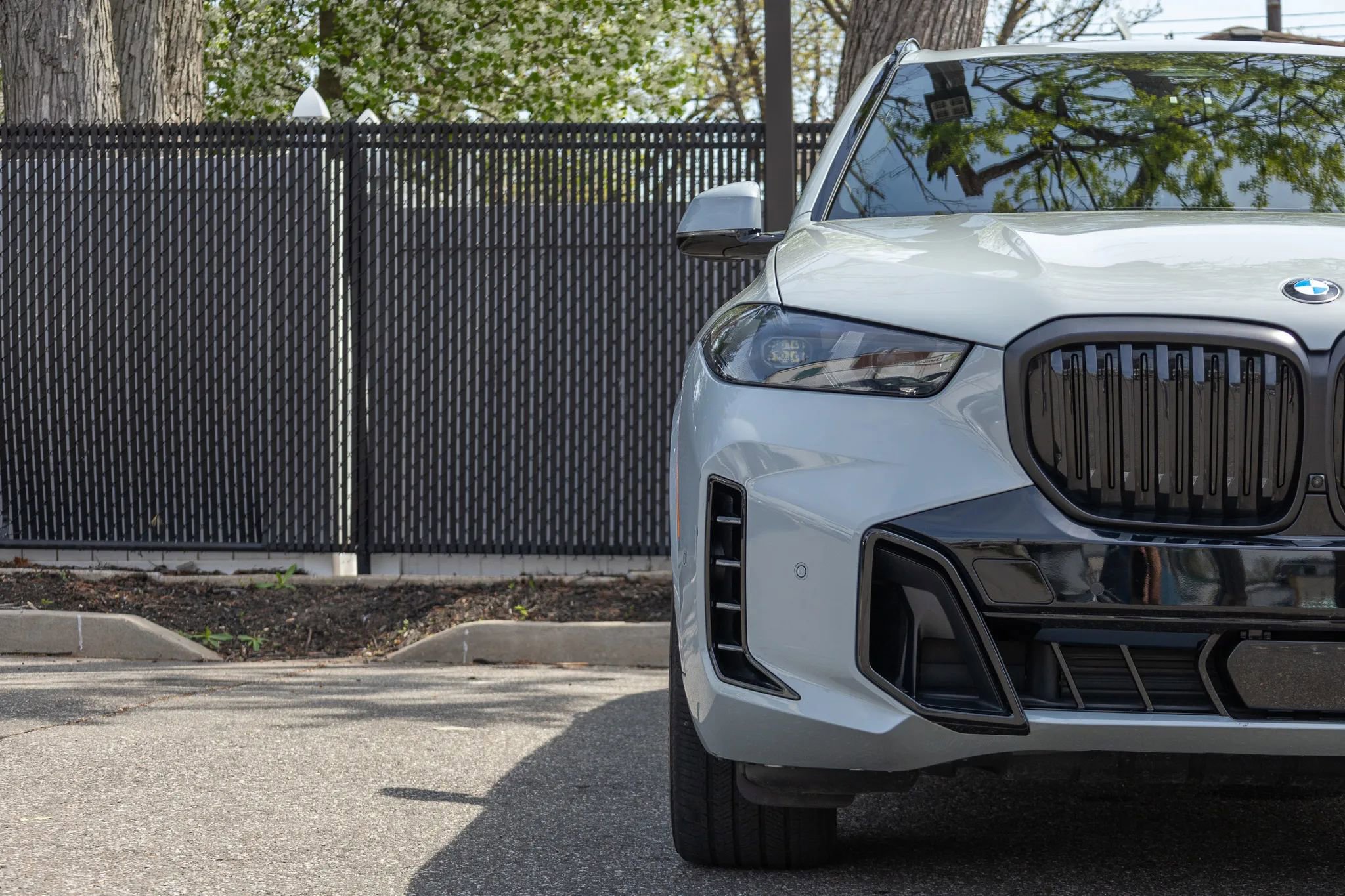 Used 2024 BMW X5 xDrive40i w/ M Sport Package image 5