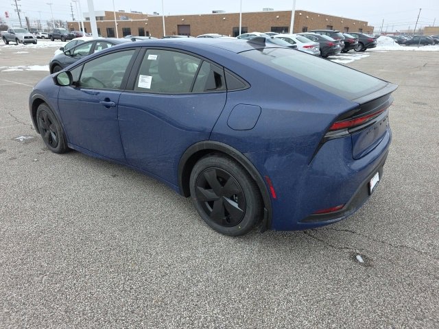 New 2026 Toyota Prius LE image 5