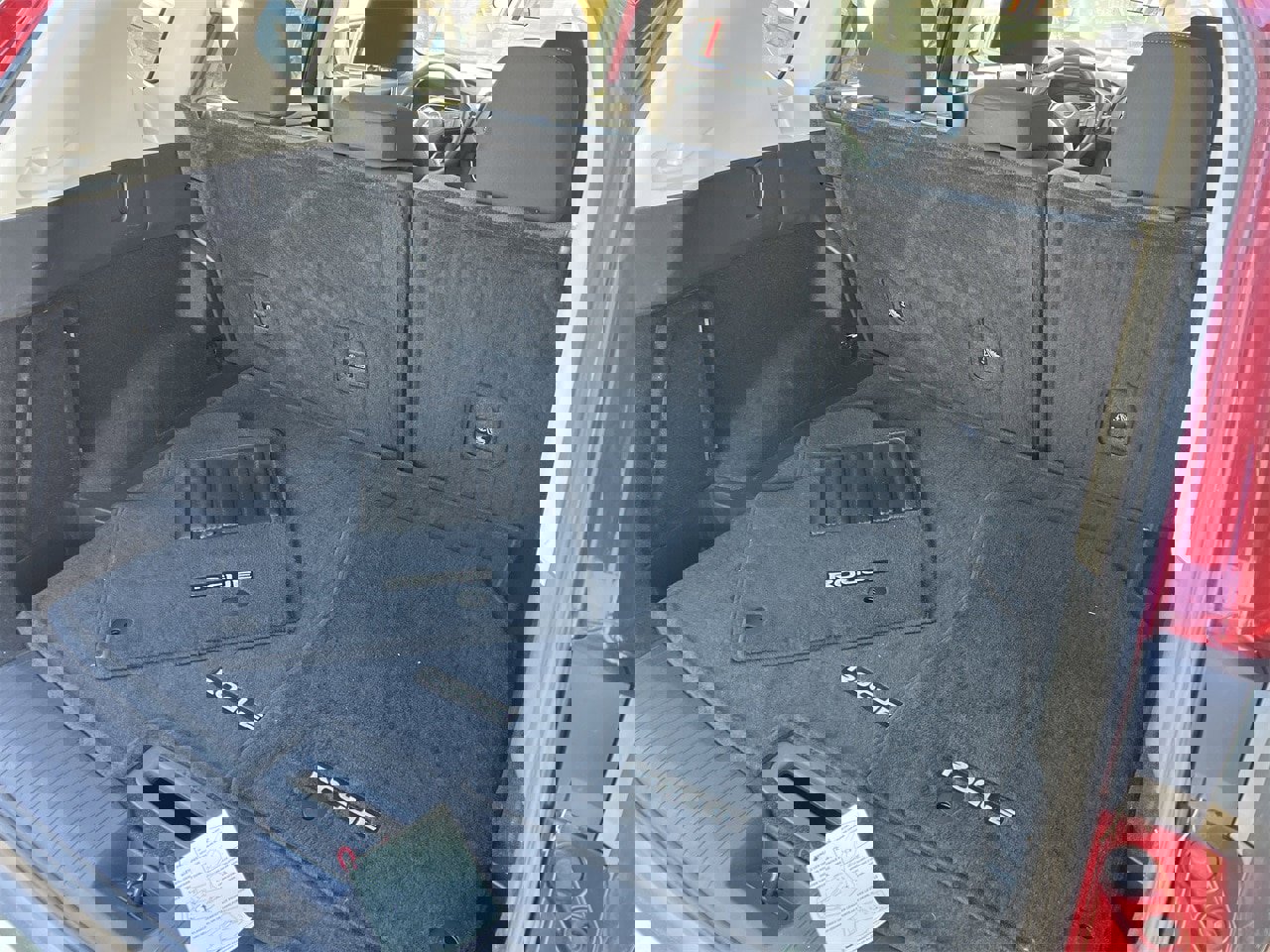 Certified 2023 Nissan Rogue SV image 27