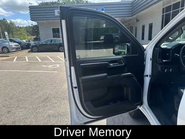 Used 2024 GMC Sierra 1500 SLT RWD image 17