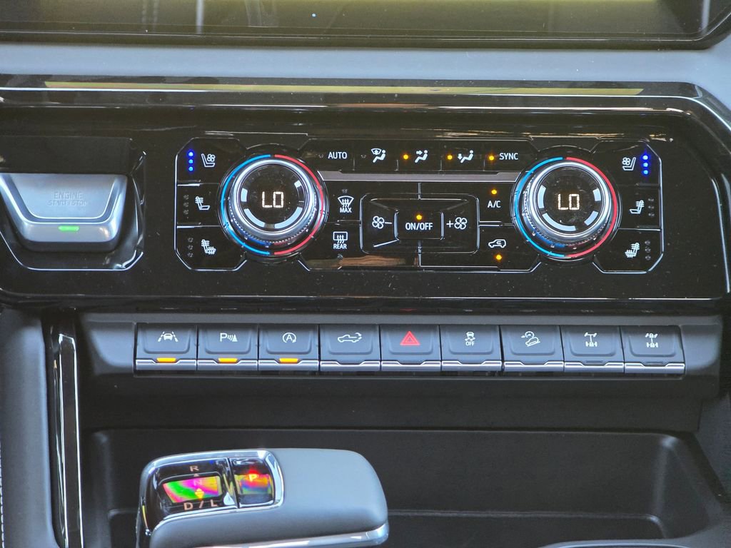 New 2026 GMC Sierra 1500 AT4X w/ LPO, Black Badging Package image 31