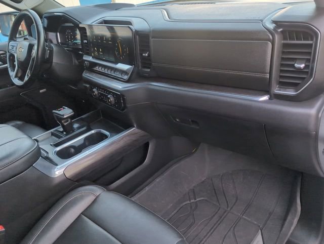 Certified 2023 Chevrolet Silverado 1500 LTZ w/ Technology Package AWD/4WD image 28