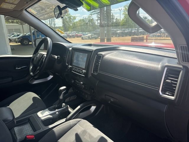 Used 2022 Nissan Frontier SV image 25