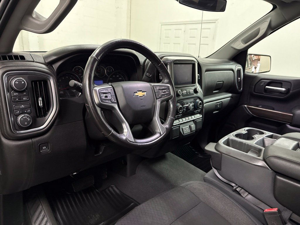 Used 2019 Chevrolet Silverado 1500 LT w/ All-Star Edition AWD/4WD image 16