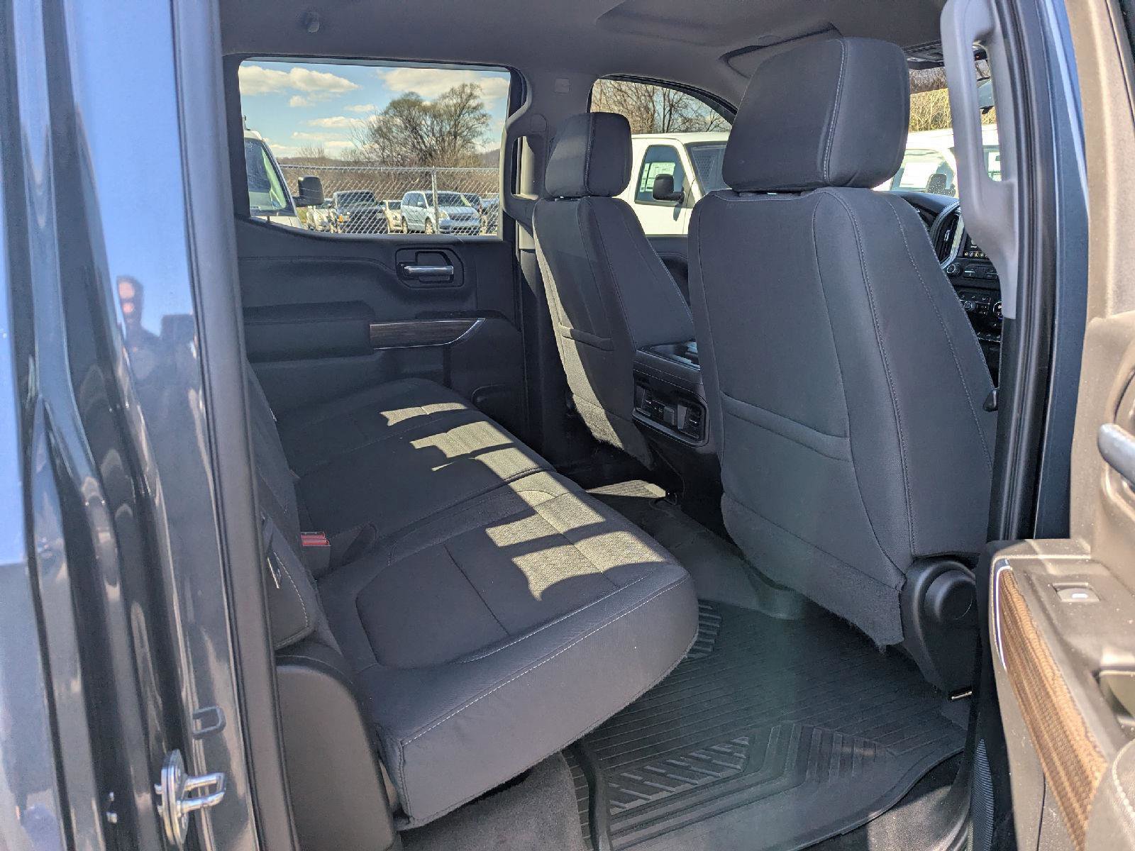 Used 2020 Chevrolet Silverado 1500 LT Trail Boss image 32