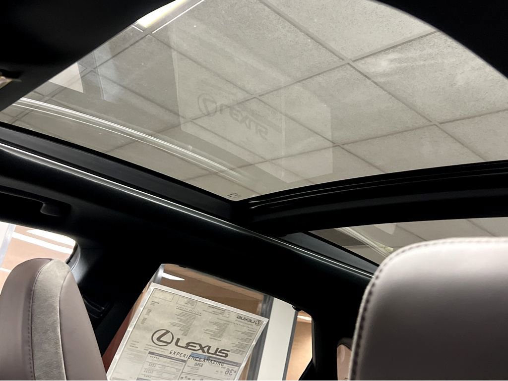 New 2026 Lexus RX 350 AWD/4WD image 10