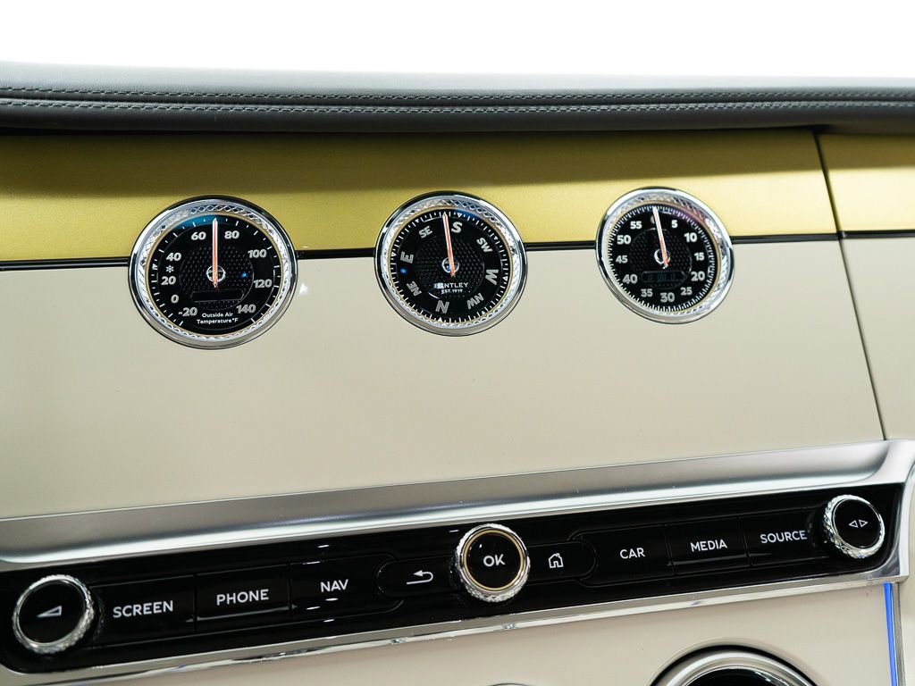 Used 2022 Bentley Continental GT image 44