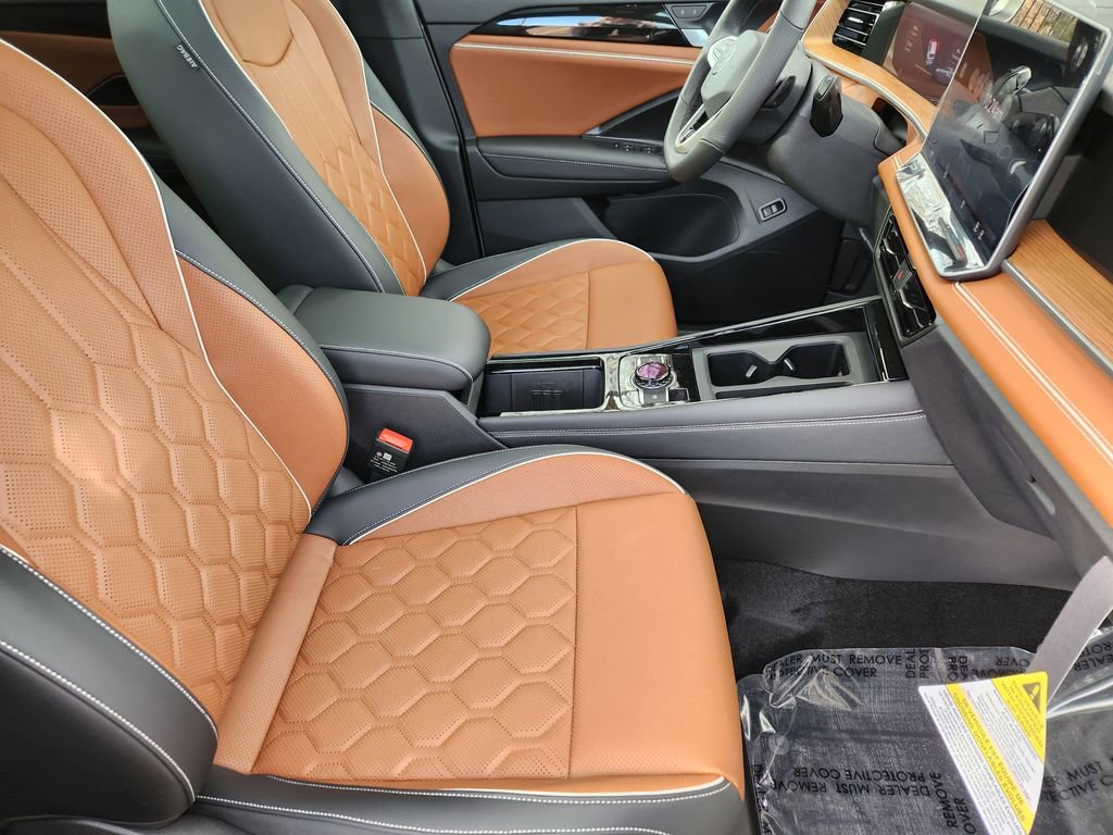 New 2026 Volkswagen Tiguan SEL R-Line image 4