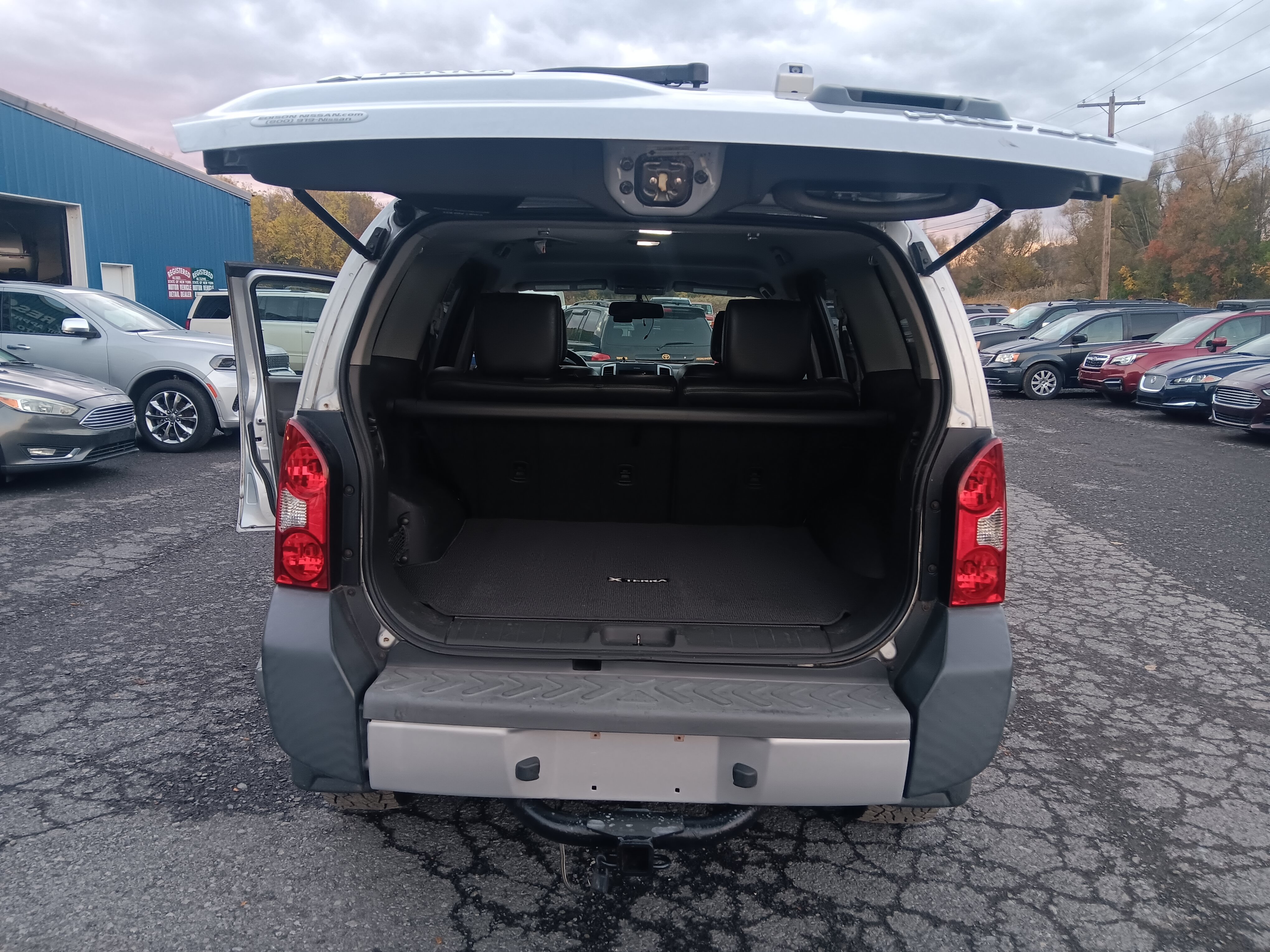 Used 2013 Nissan Xterra PRO-4X w/ Pro-4x Leather Pkg AWD/4WD image 4