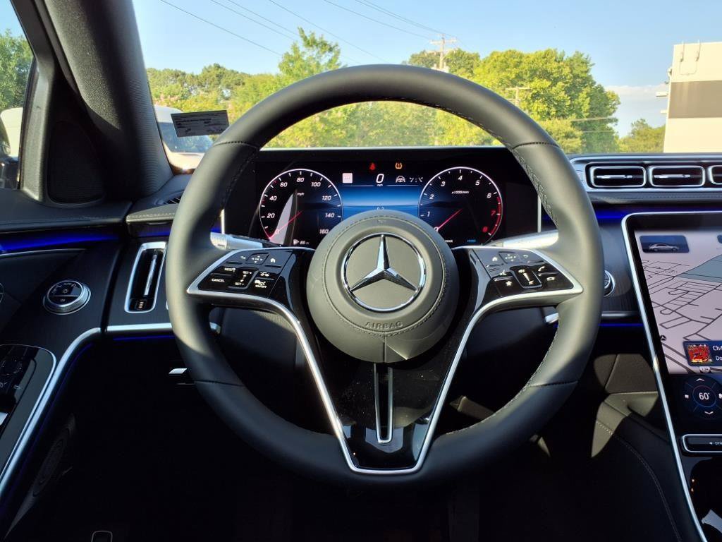 New 2025 Mercedes-Benz S 580 4MATIC Sedan image 22