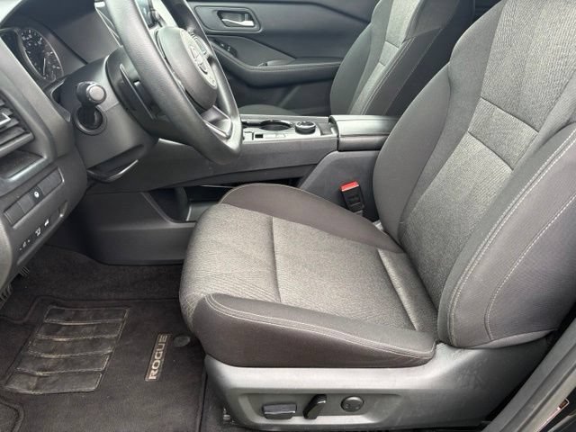 Used 2024 Nissan Rogue SV AWD/4WD image 10