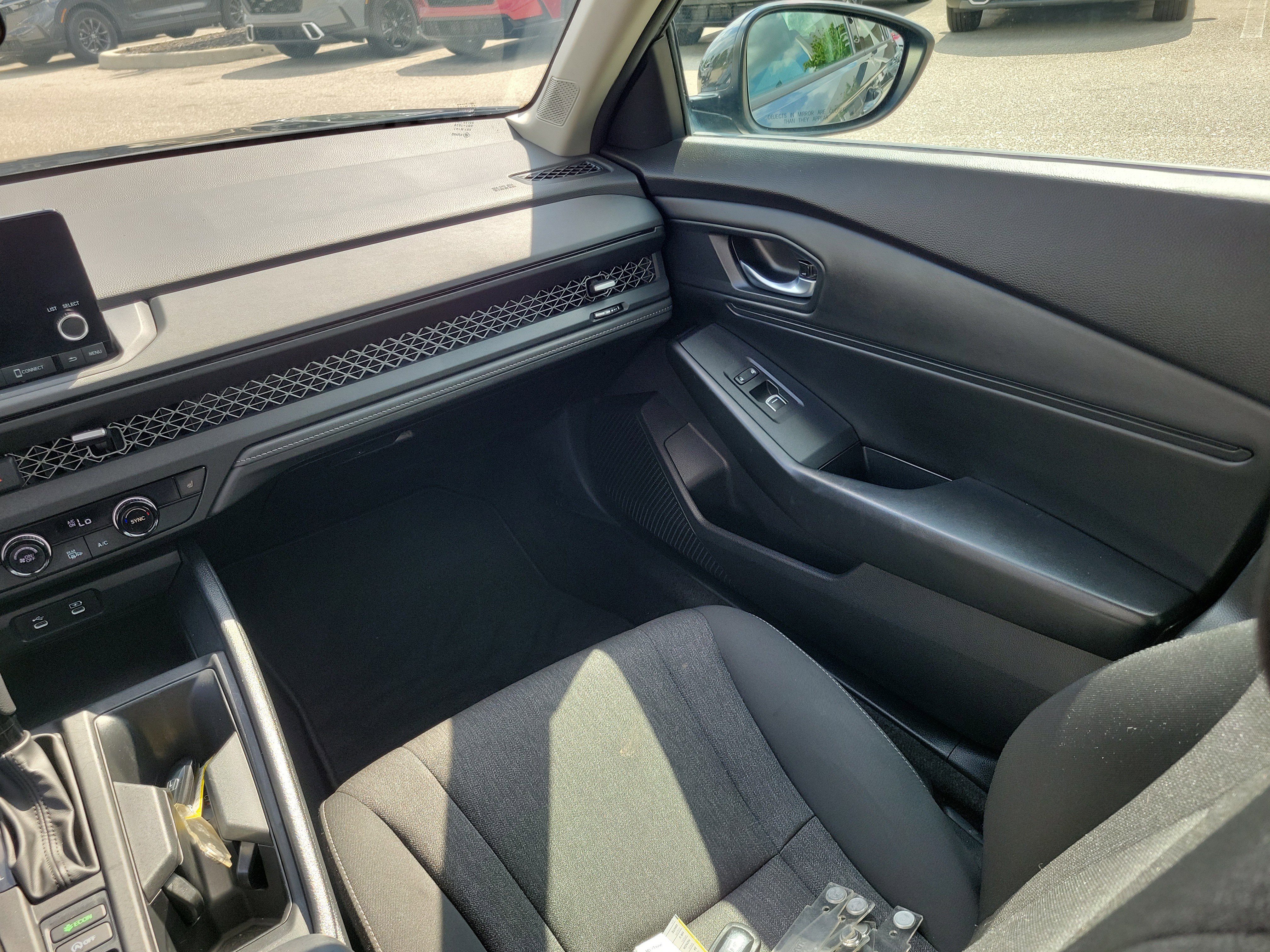 Used 2023 Honda Accord EX image 17