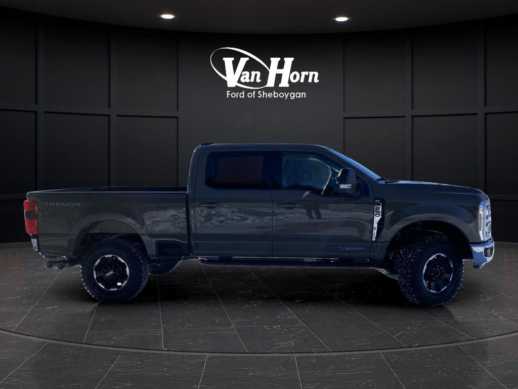 New 2026 Ford F250 XLT w/ XLT Premium Package AWD/4WD image 2