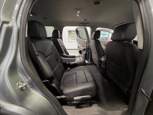 Used 2023 GMC Acadia SLT FWD image 14