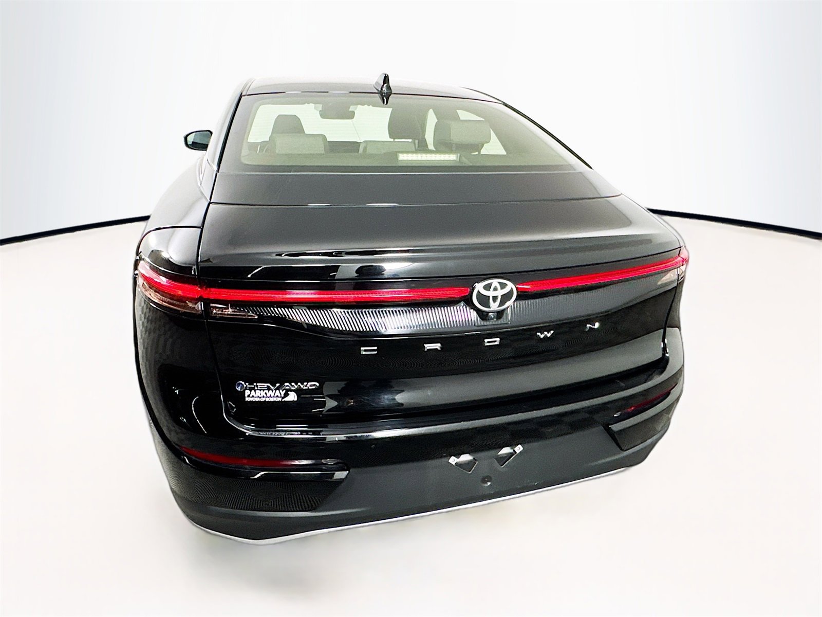 Used 2024 Toyota Crown XLE image 6