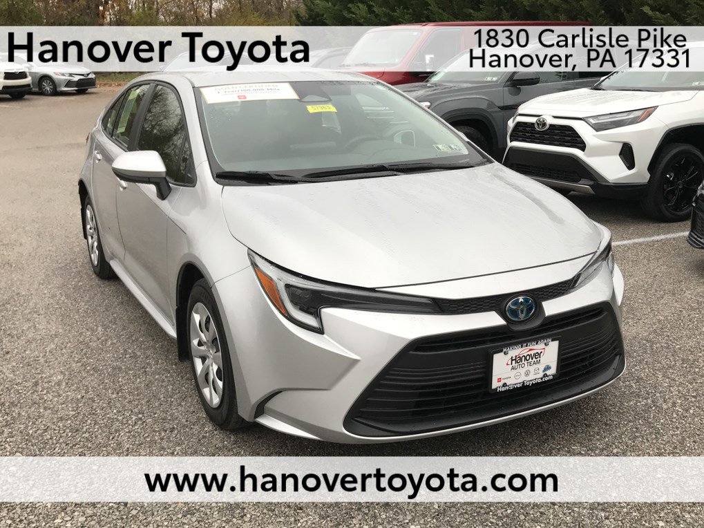 Certified 2023 Toyota Corolla LE image 1