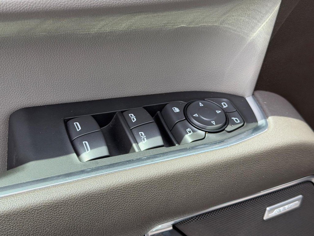 Used 2026 GMC Sierra 1500 SLT w/ SLT Premium Plus Package AWD/4WD image 15