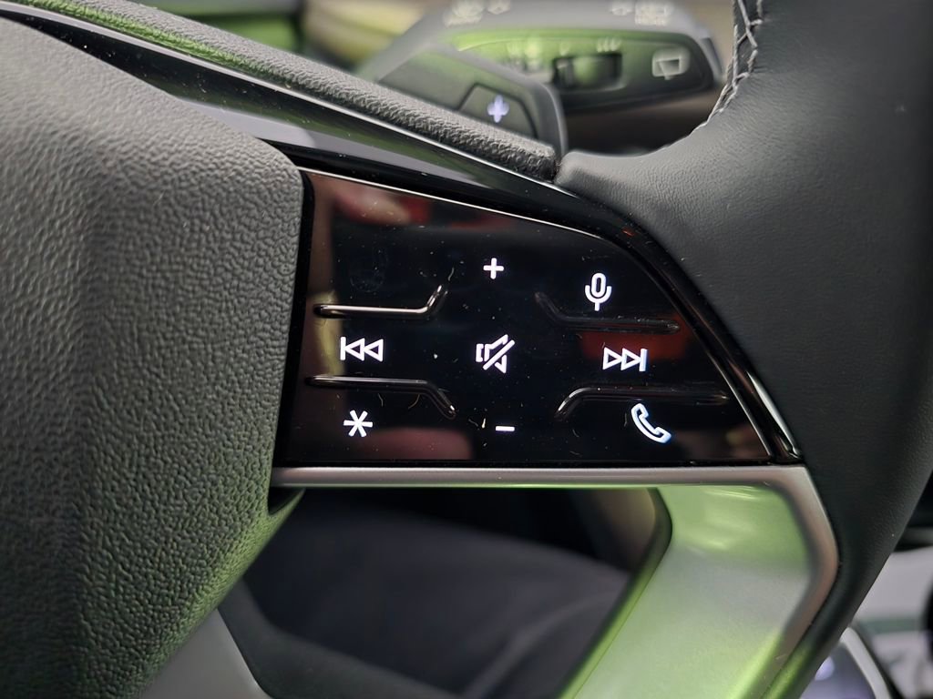 Certified 2025 Audi Q5 Premium image 20