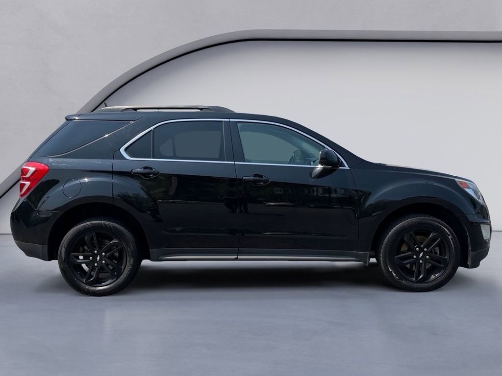 Used 2017 Chevrolet Equinox LT image 6