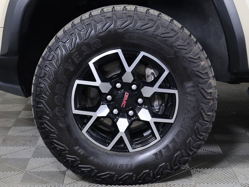 Used 2023 GMC Canyon AT4X AWD/4WD image 26