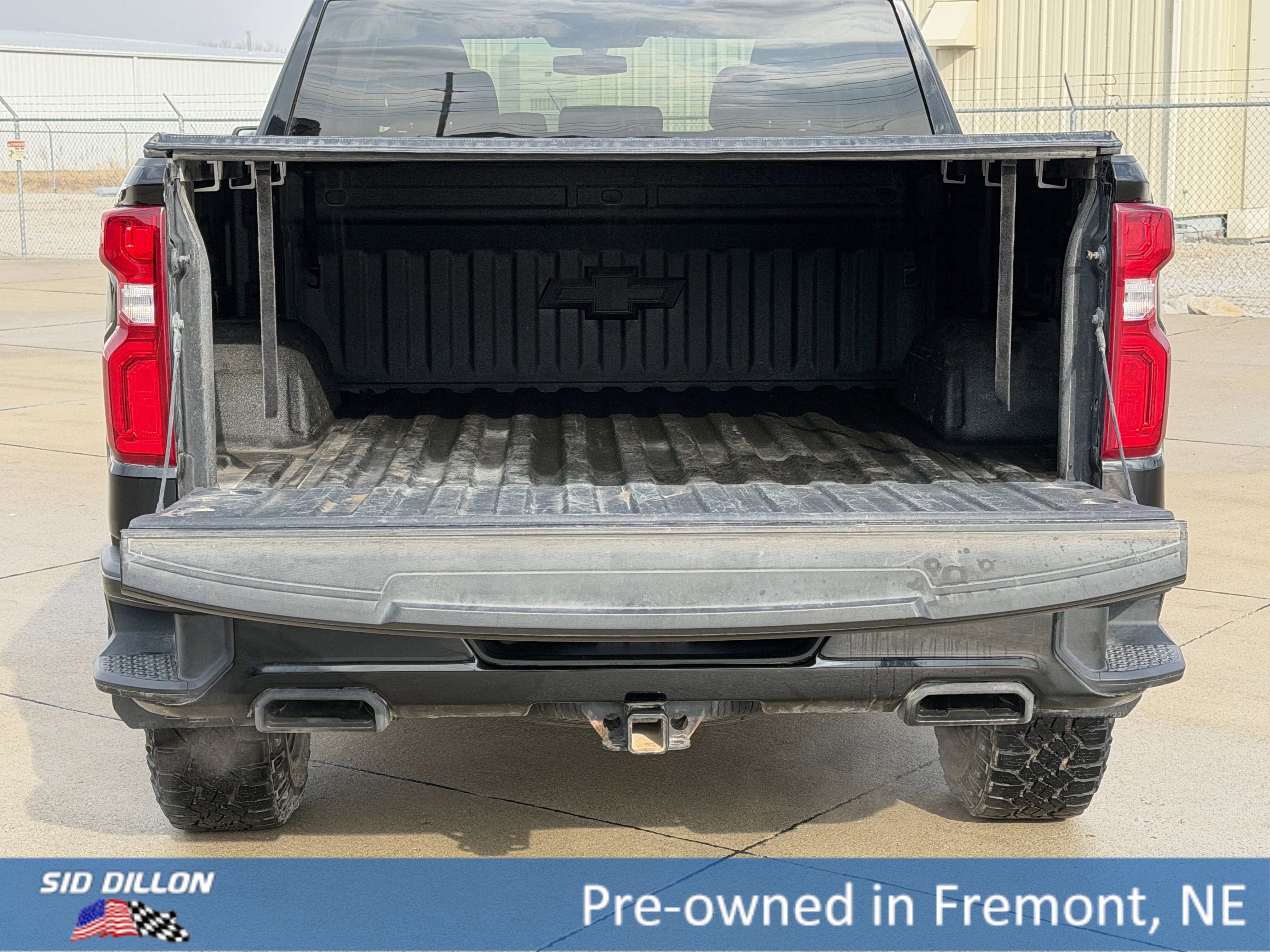 Certified 2021 Chevrolet Silverado 1500 Custom Trail Boss w/ Midnight Edition AWD/4WD image 6