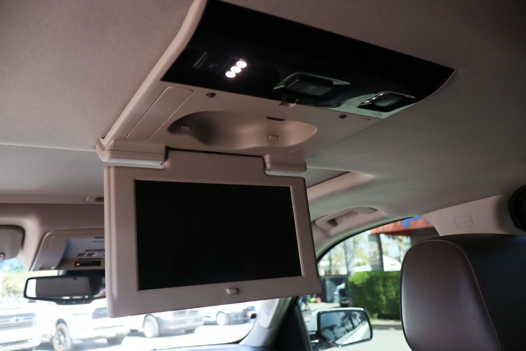 Used 2019 GMC Yukon XL Denali w/ Open Road Package AWD/4WD image 53