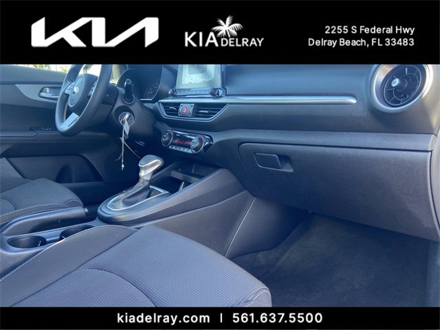 Used 2019 Kia Forte LXS image 9