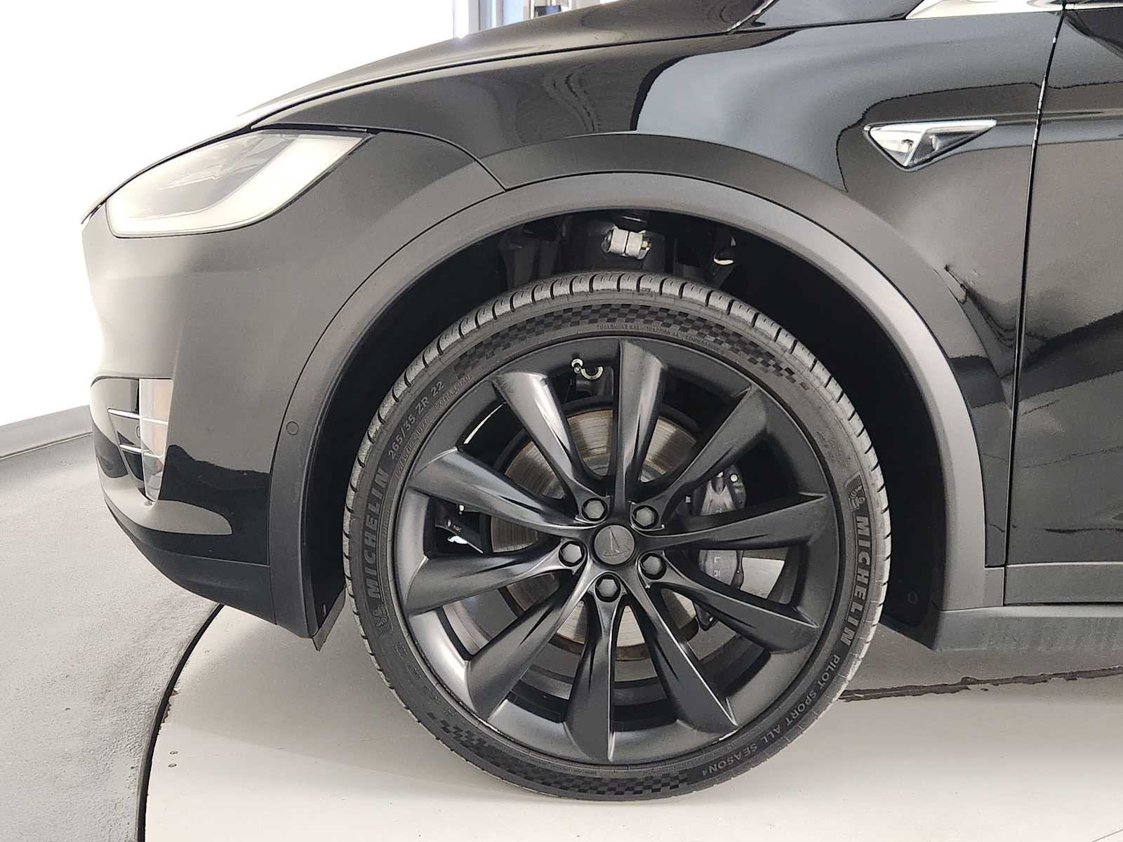 Used 2020 Tesla Model X Long Range AWD/4WD image 11