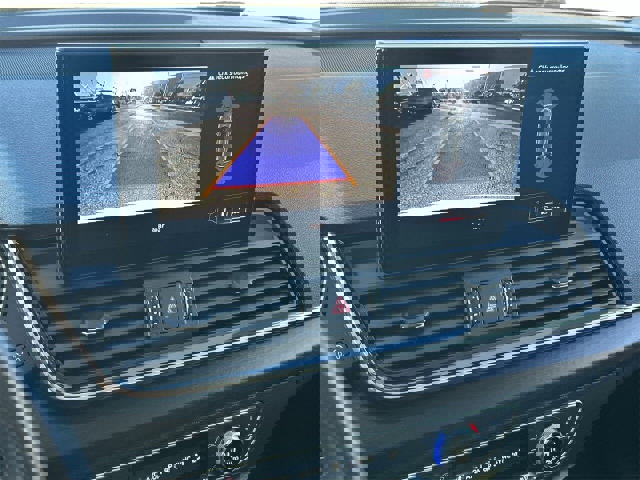 Used 2022 Audi Q5 2.0T Premium image 24