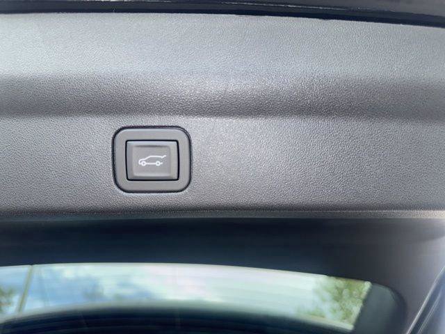 New 2025 Cadillac Escalade IQ Luxury 1 w/ Smart Trailering package image 22