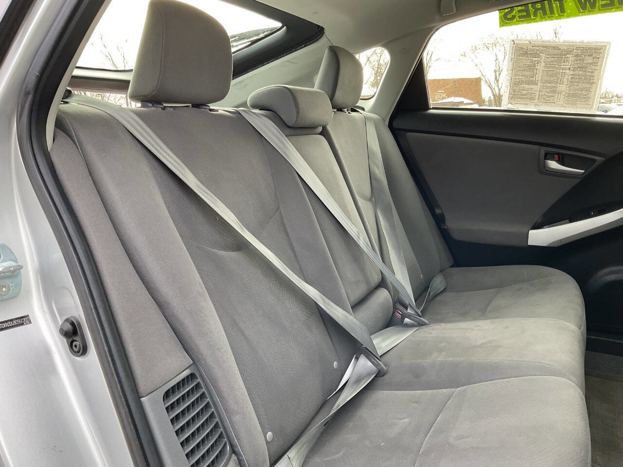 Used 2012 Toyota Prius Three image 30