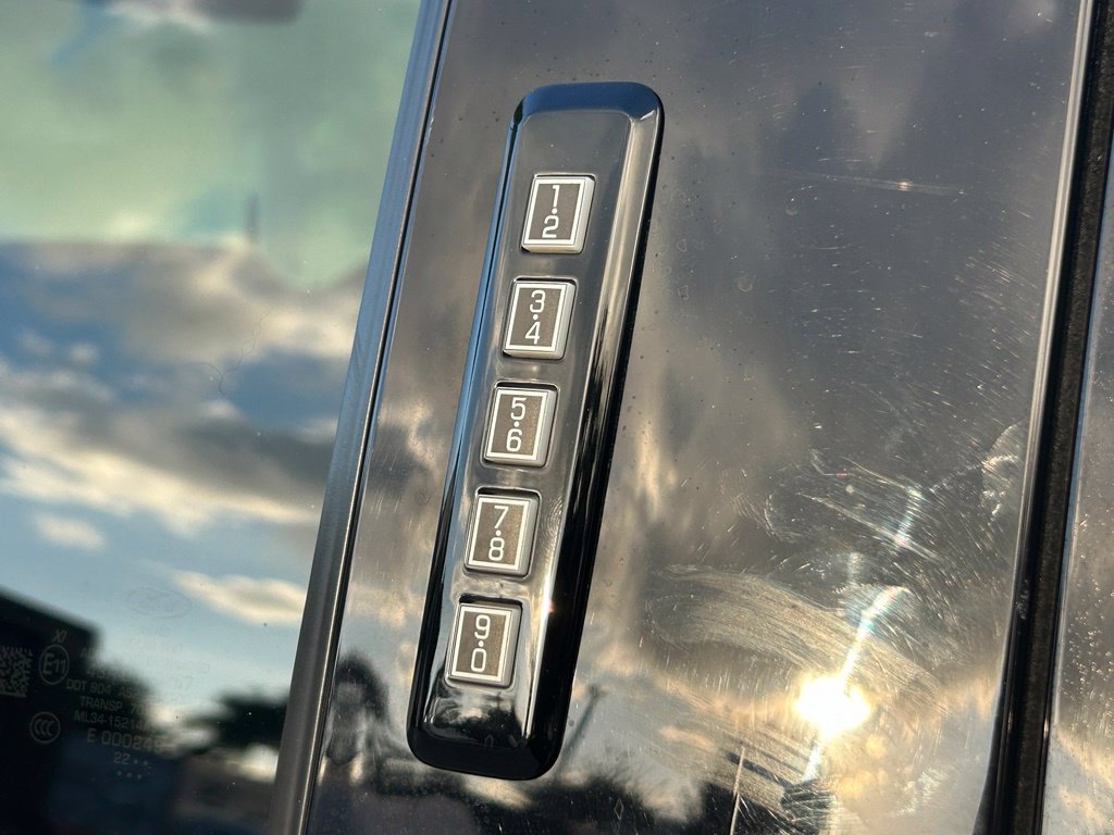 Certified 2023 Ford F150 Raptor AWD/4WD image 18