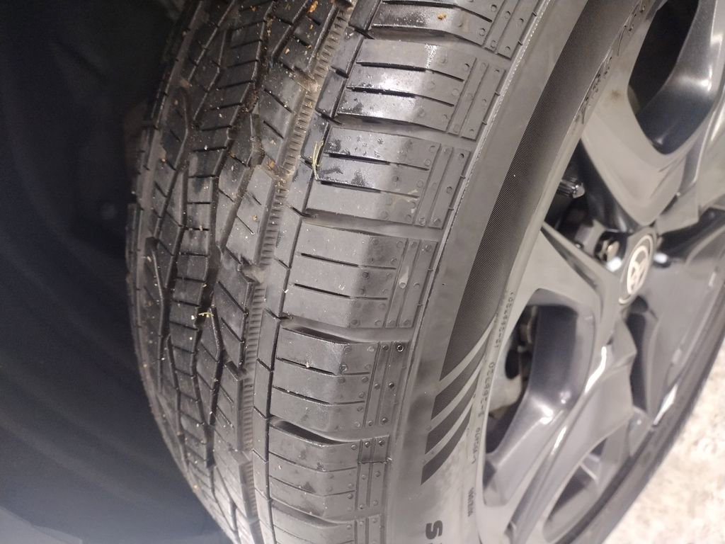 Used 2023 Toyota RAV4 Adventure AWD/4WD image 6